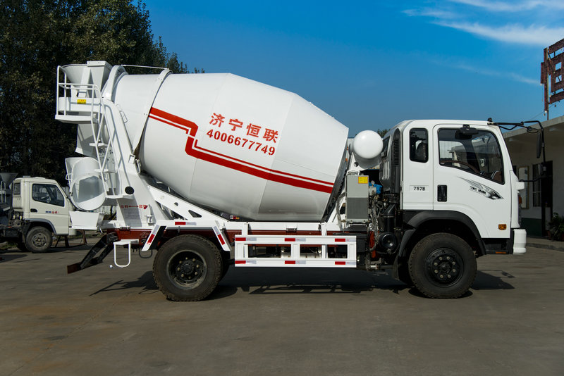 6-7m³ Concrete Mixer Truck view 2