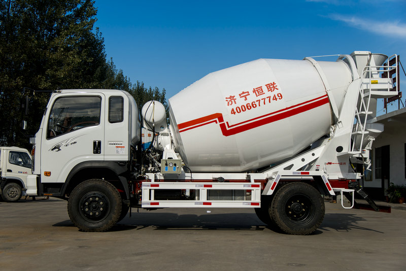 6-7m³ Concrete Mixer Truck view 5