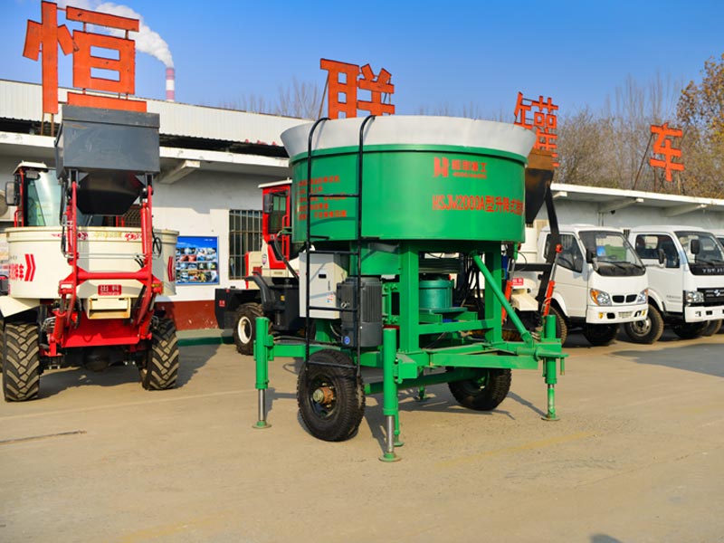 2m³ Vertical Shaft Mixer view 4